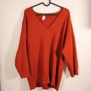 Women's V-Neck Sweater - Rust
